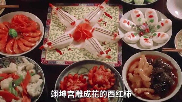 陈建斌片场偷吃道具，遭皇后精准投喂塑料虾