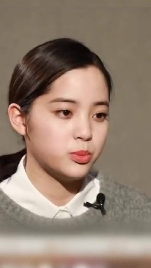 田馥甄作品因立场争议下架,欧阳娜娜坚持一个中国