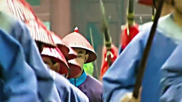 李卫为什么会有500亲兵？ 雍正王朝