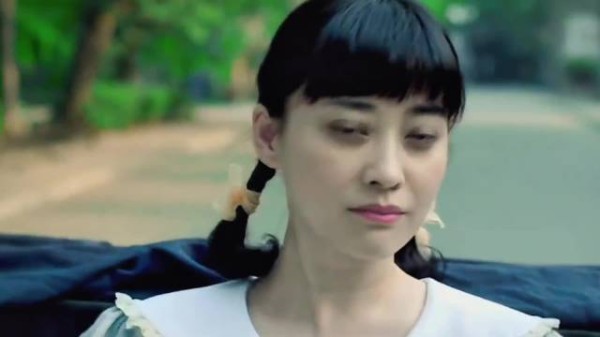 江德福一眼就睡不着，隔天直奔丛校长要牵线