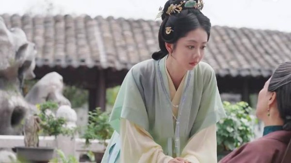 沈嘉兰母亲临终唤亲女,养女心凉如故