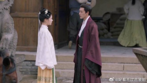 朝姐儿要离开，三爷担心未来娘子跑了，跋涉千里追妻