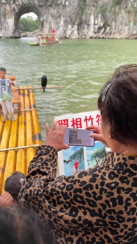 大姨是最尊重原图直出之人,手机甚至都不需要内存