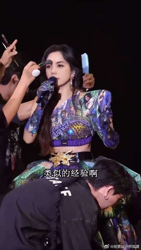 “ella陈嘉桦的化妆实况解说，真是一点不把观众当外人啊 ”