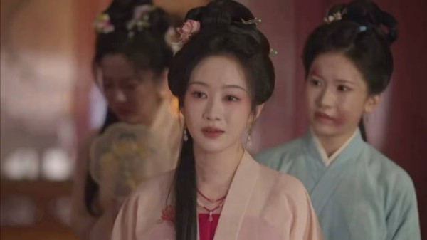 蕺儿本以为大爷能认出她，没想到根本不记得她长啥样！