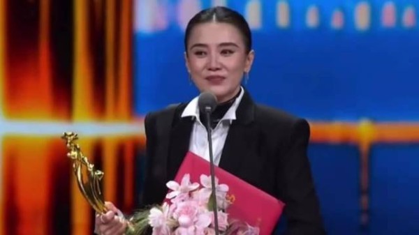 宋佳获飞天奖视后,凭张桂梅一角实现白玉兰金鹰飞天一串三大满贯