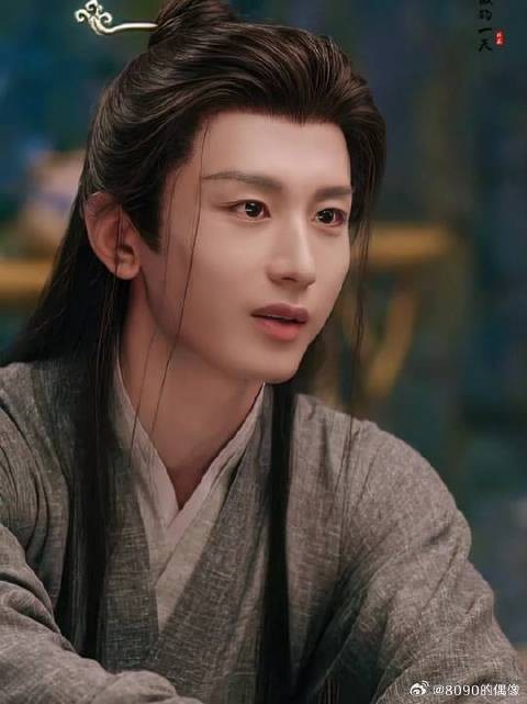 应渊沉睡将近九百年,醒来后却发现颜淡还在夜忘川苦苦徘徊