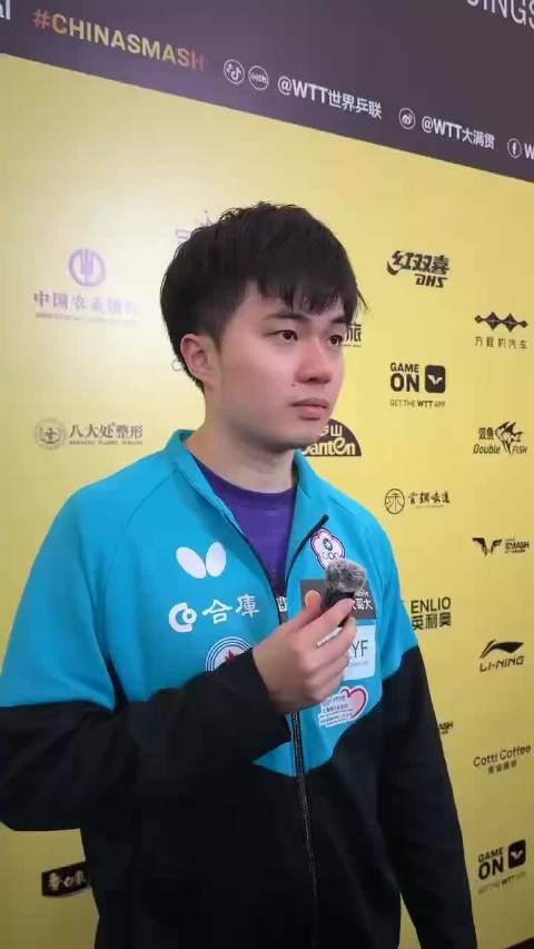 周启豪敢打敢拼，面对世界第一没有畏手畏脚