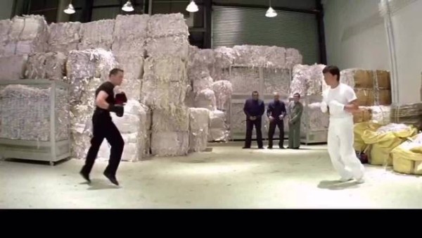 动作夸张,风趣幽默,你喜欢看以前的功夫片吗?