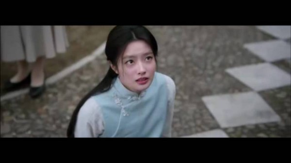 玉簟秋:叶平君被贵族欺负,坚决不低头道 歉,五少霸气开枪救妻