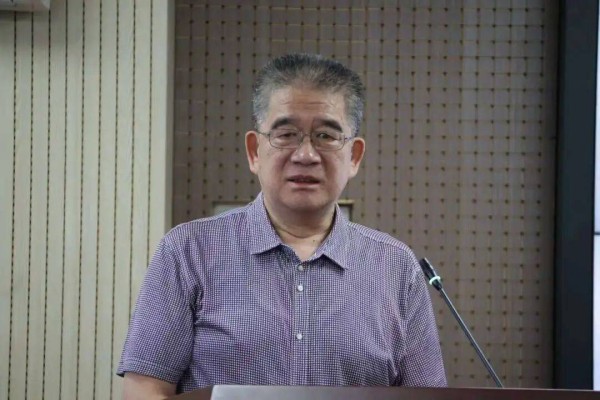 王新春教授发言现场