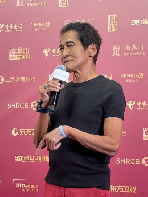 66岁齐秦黑瘦现身,与王祖贤相恋15年未成眷属