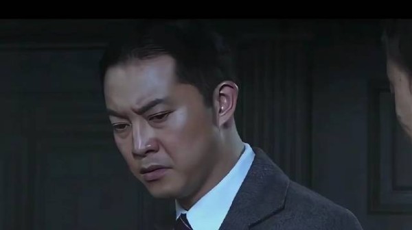 监听抓奸，听到自己身上了，妻子气到当场晕倒