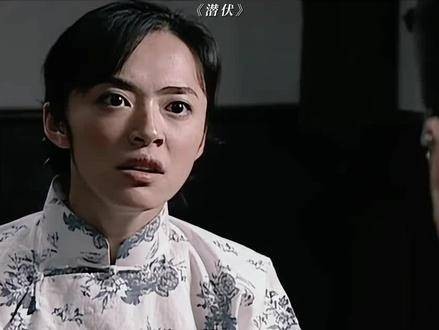 翠平一板一眼的模样,反而把可爱与搞笑拿捏得恰到好处!