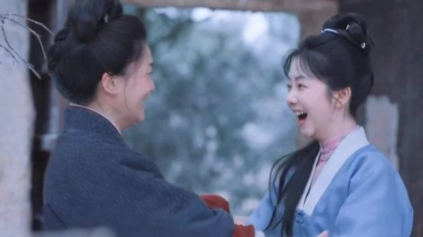 细节是冯嬷嬷让女主回家是报答她没说出自己
