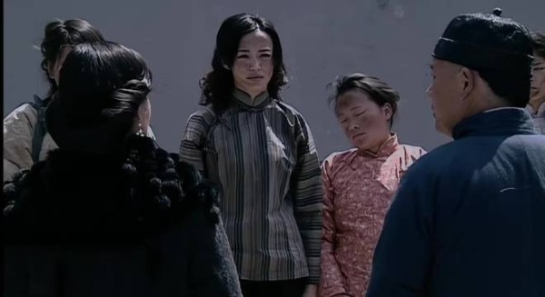 在外面身份都是自己给的,天津的烟火、是伪装,刀尖的日子、是信仰, 潜伏