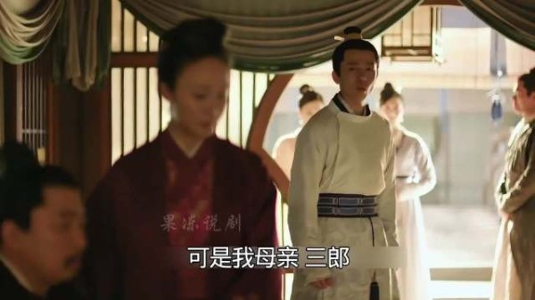 小秦氏哭诉养大继子不易,顾廷烨摔碎瓷瓶终结闹剧