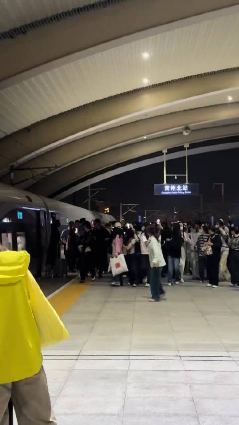 如果对他不闻不问如同路人，他又怎么想？