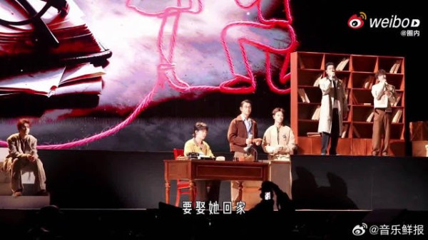 《父亲写的散文诗》好好听,姚琛唱得很有故事感,一下子就被带入进去