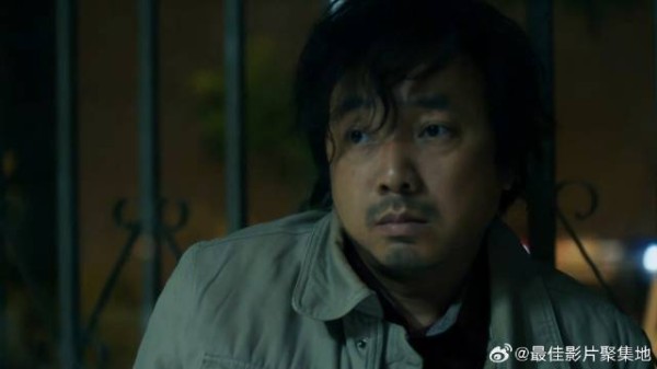 程勇不让儿子移民 竟对怀孕妻子动手,下秒害自己进警局