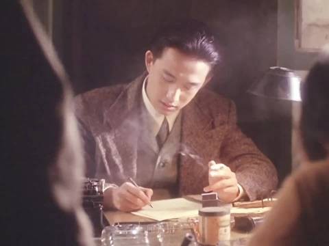 年轻的黄磊真是扑面而来的文艺气息
