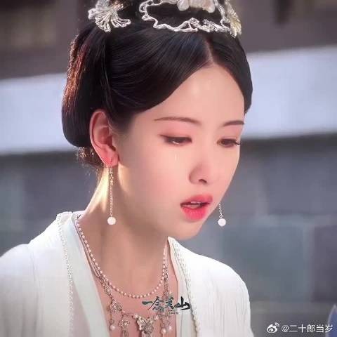 爱人的眼睛是第八大洋