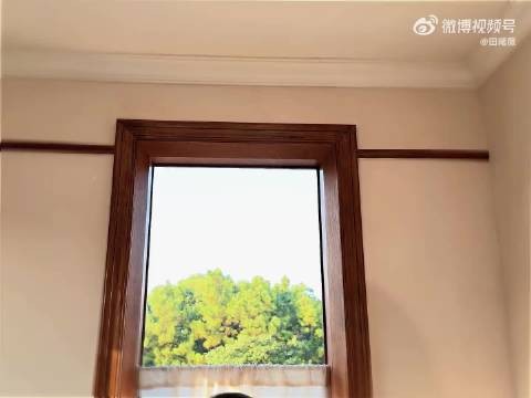 田曦薇摘面具切换古今，一镜跨越两个次元
