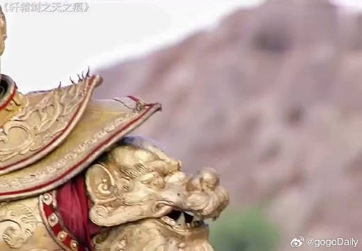 一开始以为小雪是绿茶，后来才发现她只是太单纯了