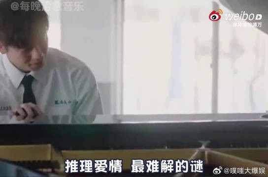 王赫野总决赛舞台解锁《想见你》,沉浸式演唱,每一句都饱含情绪