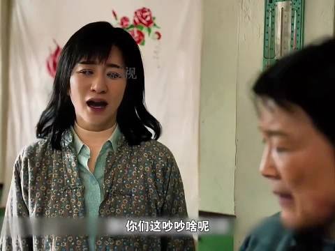 奶奶瞒家人带孙赴京治病 孩子当街被人贩子抱走