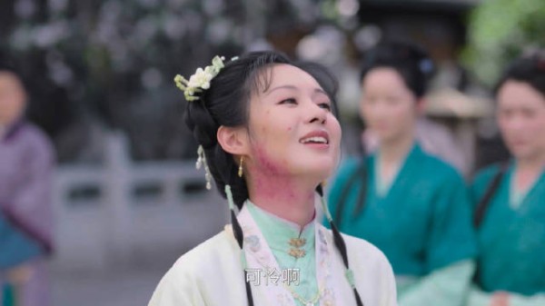 看完这段对这个邪恶杜姐生出了一丝不一样的情愫