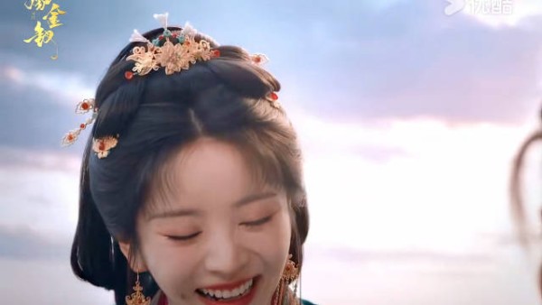 嫁金钗刘婆子反转 城楼撕碎卖身契