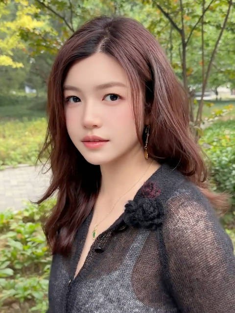 更新:Looooveletmeknow 姐姐好米