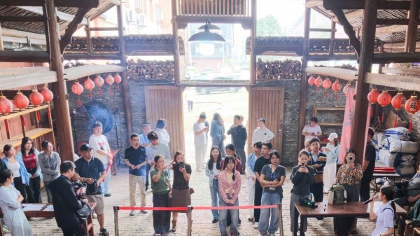 瓷博盛事 万众同心|宁封窑“千人作器 一窑共烧”盛大启幕
