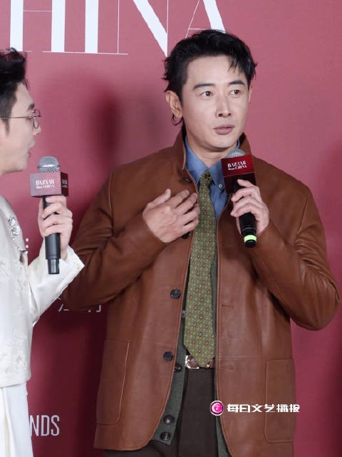 罗晋将6岁女儿涂鸦制成领带饰品,与唐嫣辨认画中自己