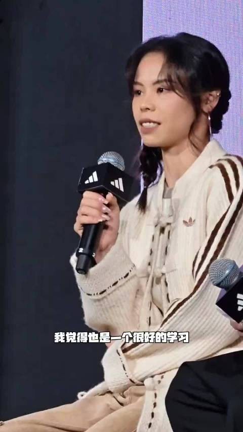莫家蝶上线报到 强调账号就是本人