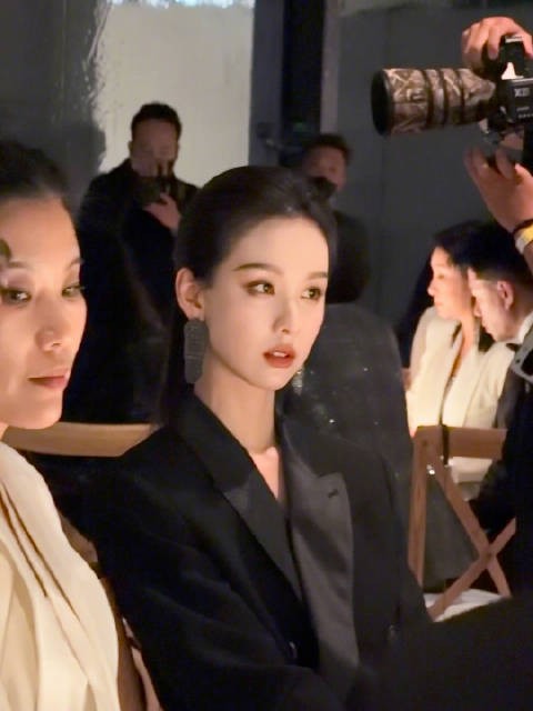 BC寻梦之旅晚宴上的美丽嘟嘟
