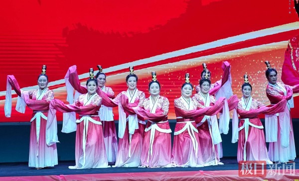 乡音入耳便知家,黄梅戏非遗公益演出走进深圳华强创意园