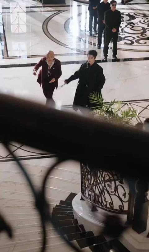 陈漾霸气出场也太帅了