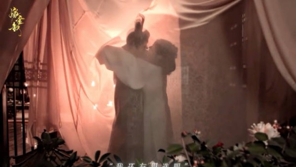 魏娆陆濯和离后亲吻,此前结婚久未亲亲
