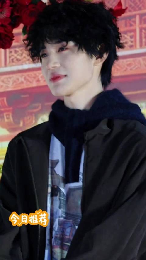 张翅生日回看与翅煲合唱小幸运,双向奔赴一路相伴