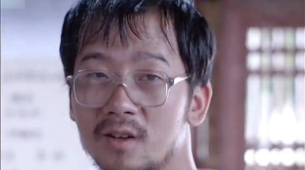 角色在村里整整代课十五年, 他大半辈子都守着山里的孩子