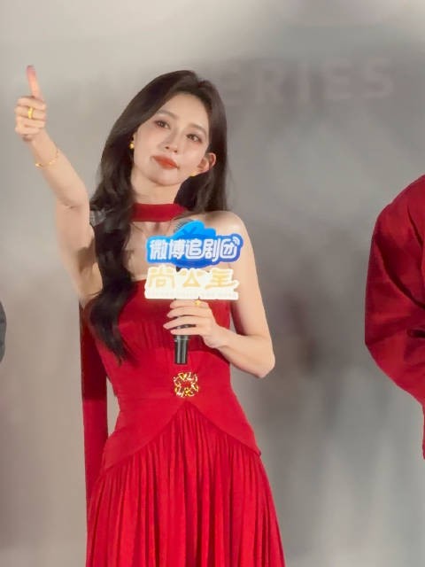 “你在我心中是非常有生命力，非常坚韧的女孩子” 孟子义你也是啊！
