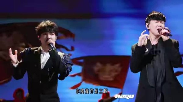 周深五年前创造营唱曹操,声乐课五年售后