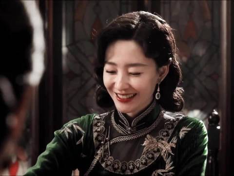 王丽坤演陈晚荞,玉簟秋中眼神藏心机