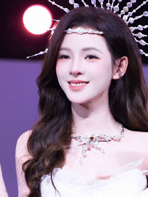 张予曦完全是女神降临啊真人bjd是这样子的..