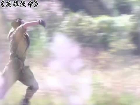这段处理得太棒 军装小姐姐跑得真快