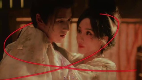两颗缠绕的心 第一次尝试剪…剪的不好勿怪啊啊啊