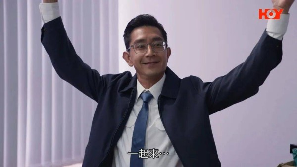 TVB友台新剧改档正面对决《三代同糖》,首播打破惯性收视,话题炒作见效果