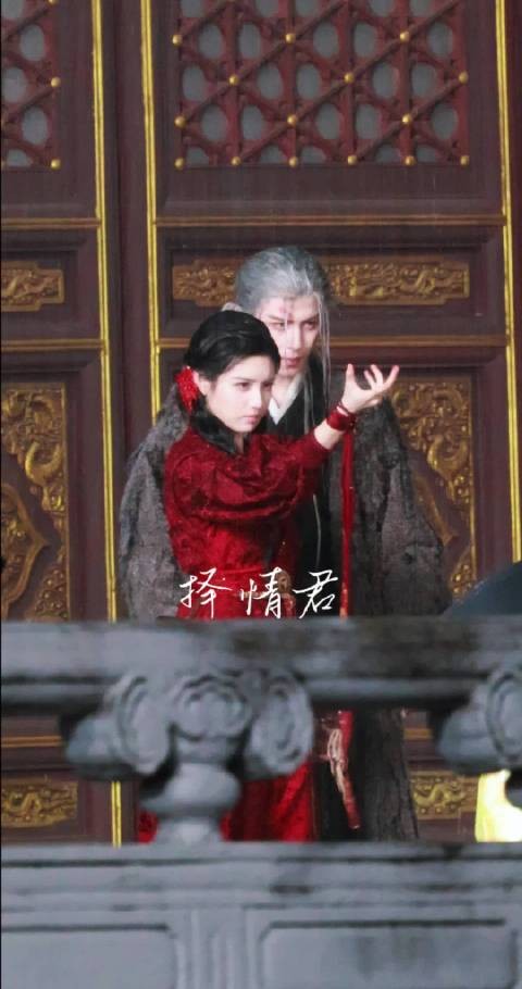 1027|爱上给予勇气的桃夭姐是人之常情